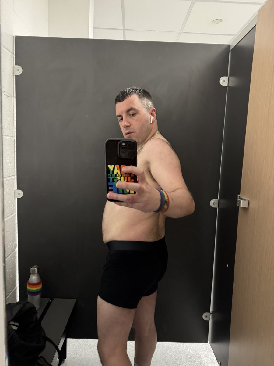 Bluesky saw it first I was feeling myself in the gym 😅