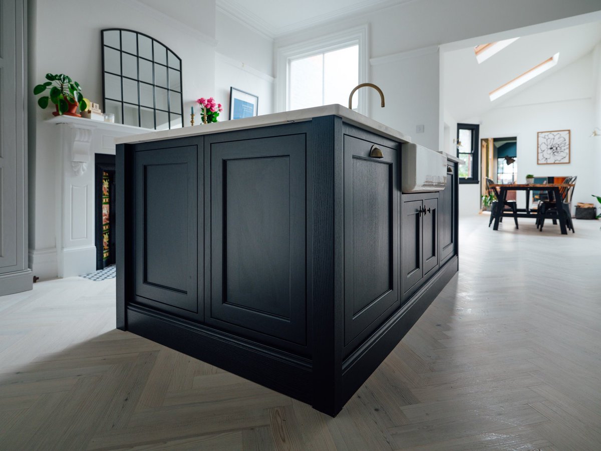 adam hoskins tweet media