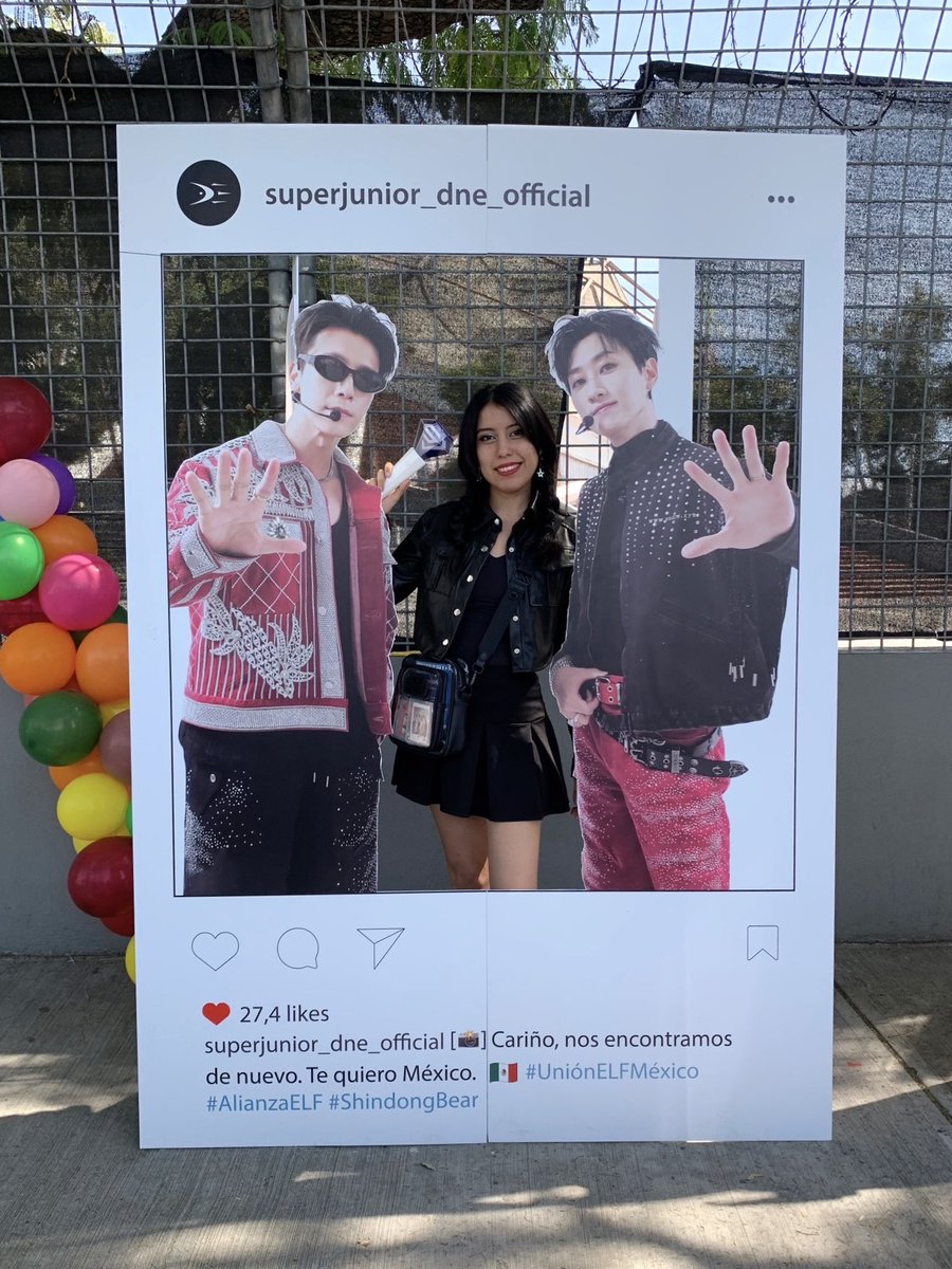 moonn1106's tweet photo. Gracias por el proyecto tan bonito, el ambiente junto a ELF alivio un poco mi corazón💙

#SUPERJUNIOR_LSS #SuperJuniorDnE 
@SJofficial @SJ_DnE_official @MxUnion_ELF https://t.co/CES1YyVgqh