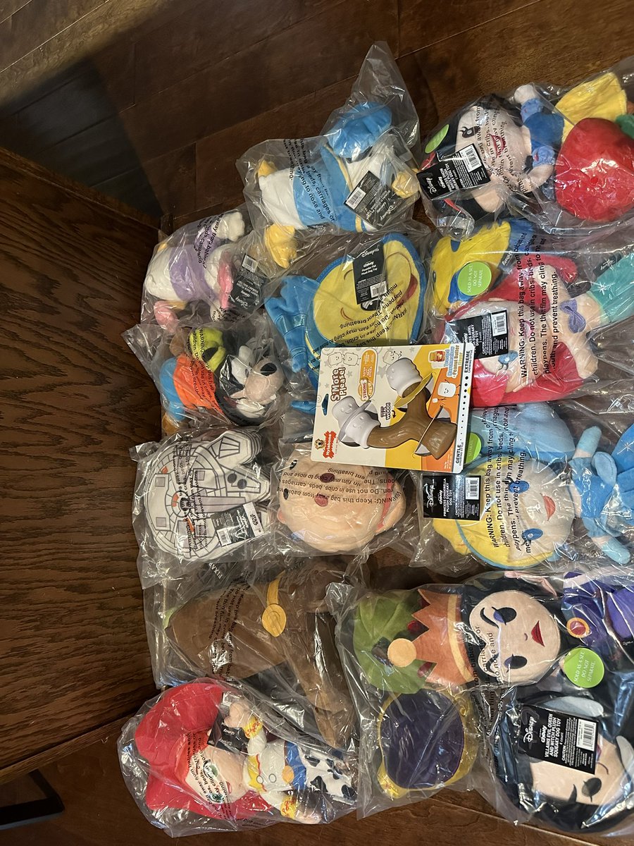 syd925's tweet photo. When @Chewy  has a sale on #disney toys you buy her a bunch 🤦🏻‍♀️ #ChewyDelivery #spoiledpup https://t.co/bLTaS9VBAY