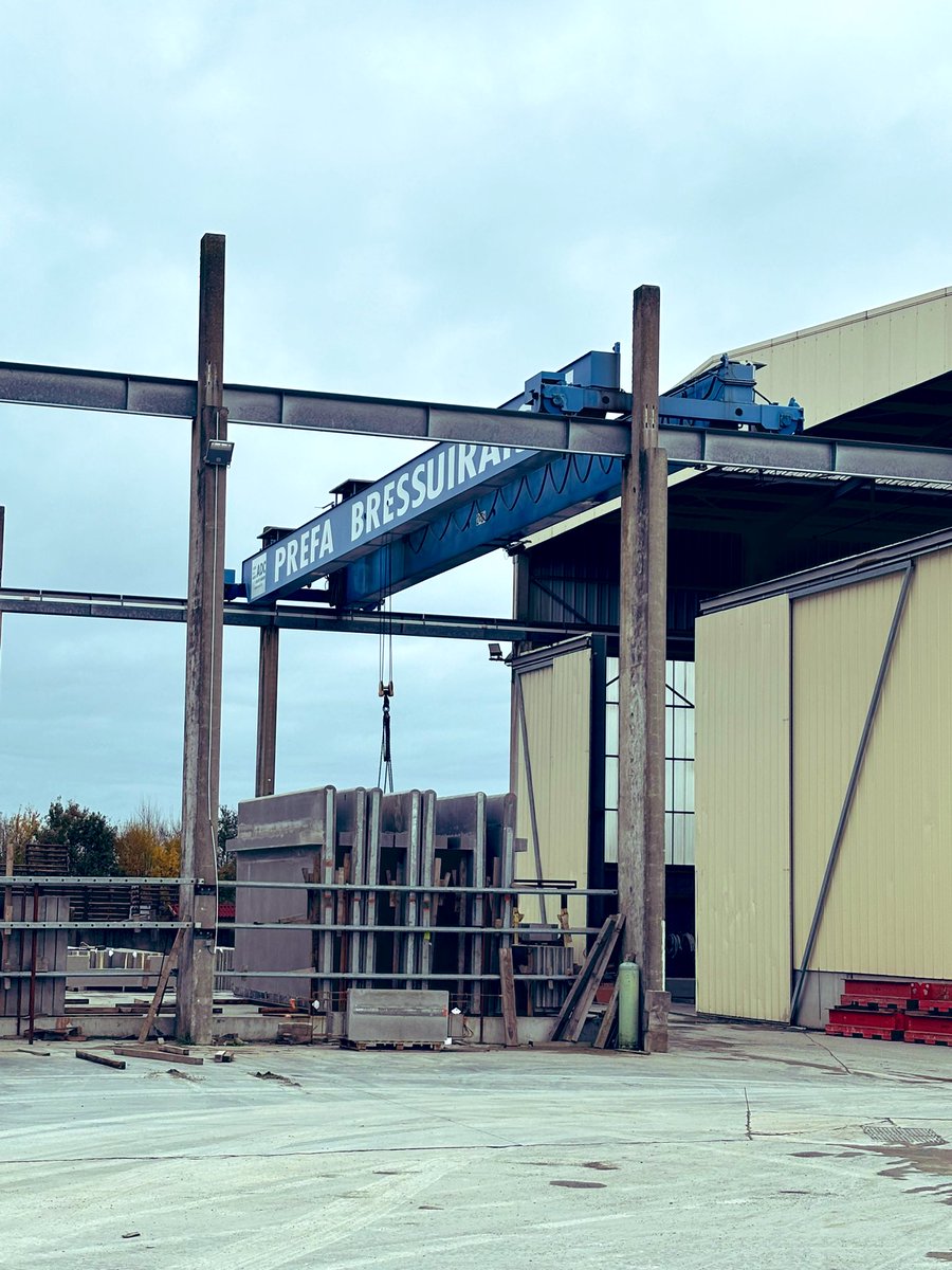 Emmanuel Charre tweet media