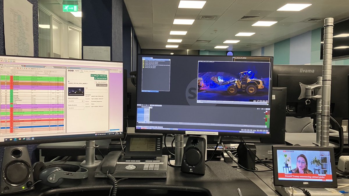 On duty in the ⁦<a href="/BBCLookNorth/">BBC Yorkshire</a>⁩ newsroom with the latest on the weather, as heavy snow sweeps across the region overnight ⁦<a href="/Hudsonweather/">Paul Hudson</a>⁩ will have the LIVE forecast BBC1 10.30pm