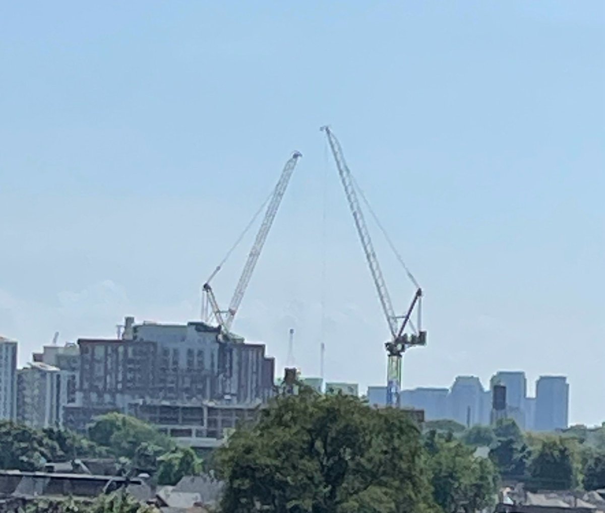 Barbara36's tweet photo. Our Toronto overlords take a meeting. #Toronto https://t.co/iaYAttIGch