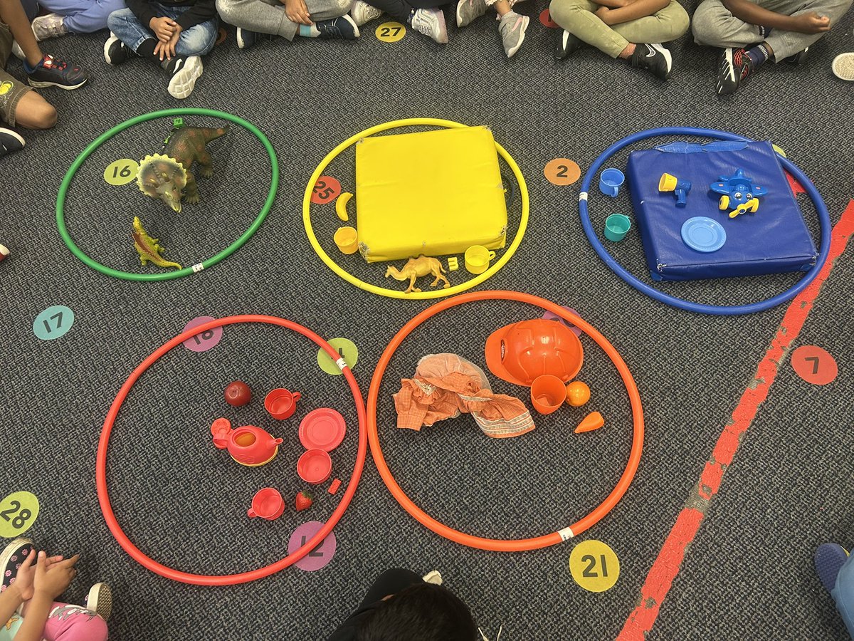 Ms. Mitchell tweet media