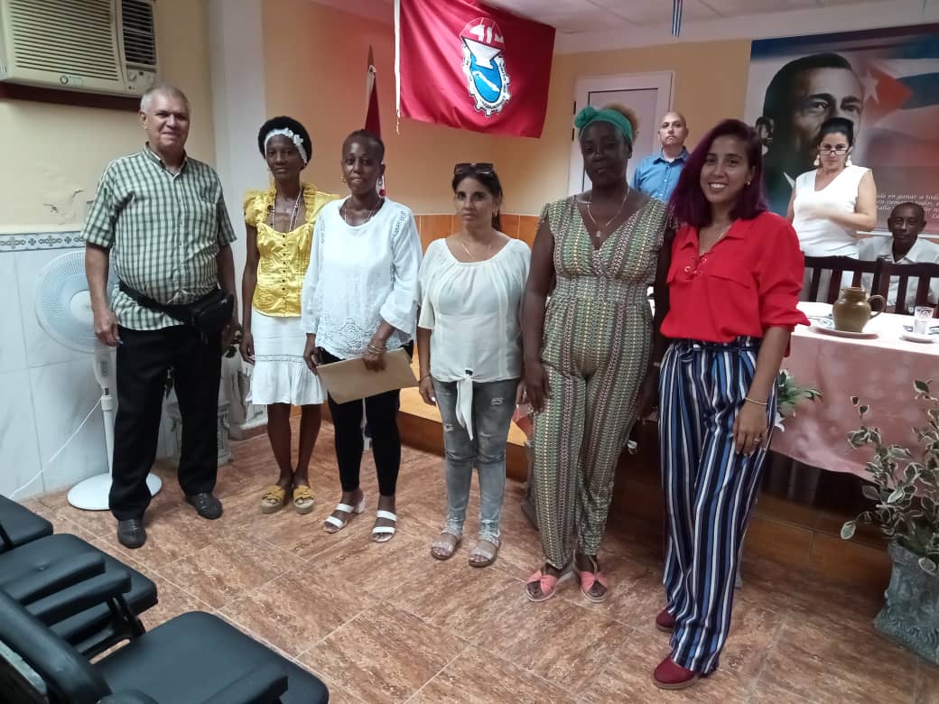 KatiaRodrguezR2's tweet photo. Desarrollada en el municipio Cienfuegos la 2Conferencia del #SNTC,  una demostración de que con los trabajadores del sector se puede contar,  se evidenció un rico debate en función de perfeccionar la misión de la organización. #PorCubaJuntosCreamos. https://t.co/cp4VNFYY9P