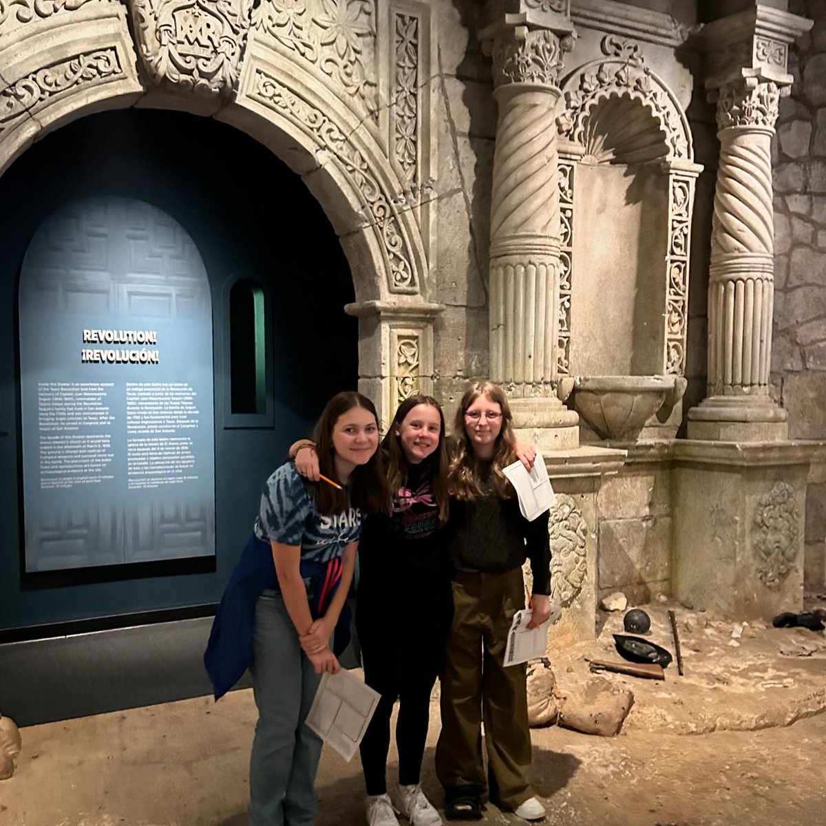 Seventh grade students kept Austin weird on a trip across the Lone Star State! ⭐️ During stops at the <a href="/BullockMuseum/">Bullock Museum</a> and the State Capitol, students learned about La Salle's expedition to the Gulf of Mexico, Austin City Limits, paranormal activity in the Capitol, and more. 🤠
