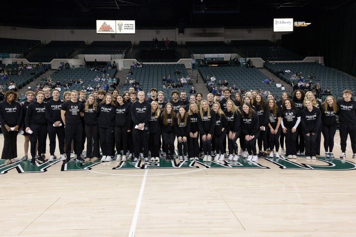 CSU_Athletics's tweet photo. 🔄 {part II} Had a blast recognizing our individual &amp; team champions at the 𝗦𝗮𝘁𝘂𝗿𝗱𝗮𝘆 𝗼𝗳 𝗦𝘂𝗰𝗰𝗲𝘀𝘀 game!

👟 Grace Frye {@CSU_XCTF}
🥎 @CSU_Softball 
🏊 Jackson &amp; Grace {@CSU_SwimDive}
🏀 @CSU_WBasketball 

#OHail | #GoVikes https://t.co/6VpsD9eDXe