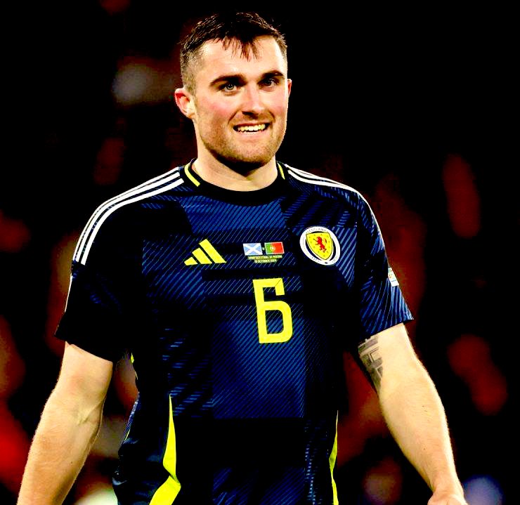 EwenDCameron's tweet photo. 🇵🇱 Poland 1 SCOTLAND 2 🏴󠁧󠁢󠁳󠁣󠁴󠁿

Since Steve Clarke changed to a 4-2-3-1 we’ve been great and that was a brilliant win.

Ben Doak was praised by me, and many, on Friday but let’s show some love for our new Braveheart in defence…..

JOHN SOUTTAR 👏🏼❤️👏🏼❤️👏🏼❤️

#Scotland #Souttar https://t.co/dliGl7OpV4