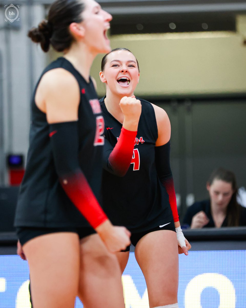 becca hanson frames tweet media