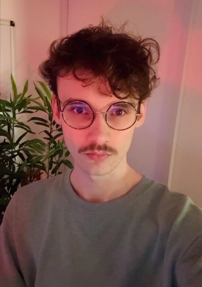 One chop. You add the poob tweet media