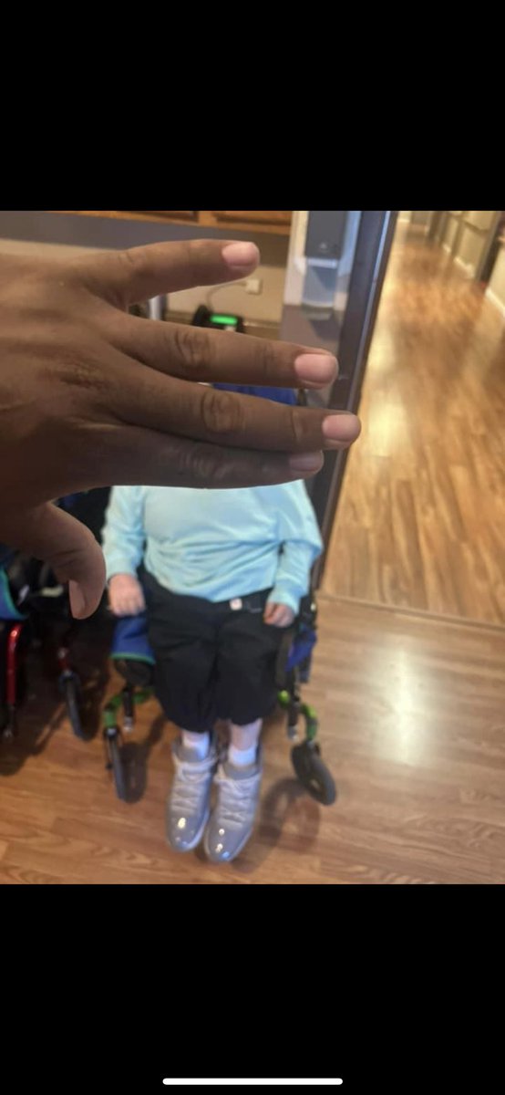 I’m looking for my shoes and my resident got em on 😭😭😭😭😭😭