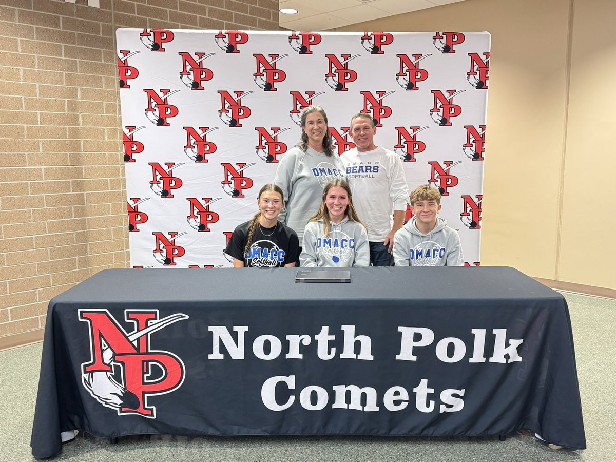 northpolkcomets's tweet photo. Congratulations to Lucy Lucas on signing with DMACC to continue her softball and academic career.

#GoComets

@NPHSoftball @DMACCsoftball https://t.co/oN2ULzXCUV