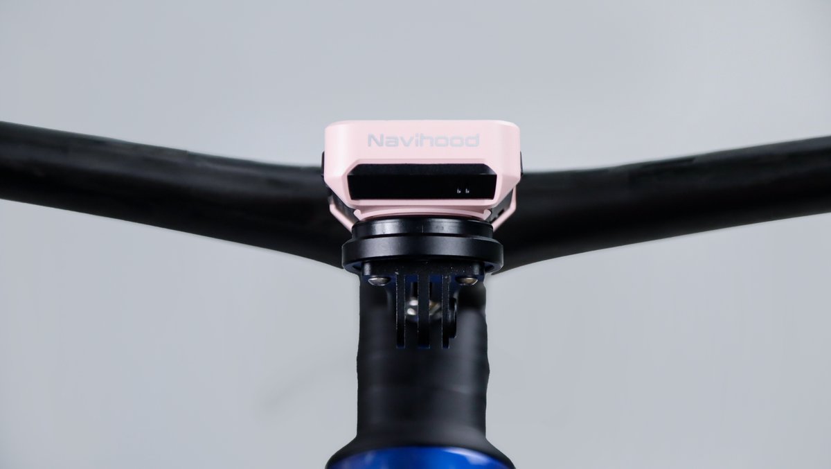 MeilanCo's tweet photo. Navihood L2 has different colors for our riders worldwide. Which color do you prefer? 
#navihood#gpsbikecomputer#navihoodl2 https://t.co/5hzLfgiRKM