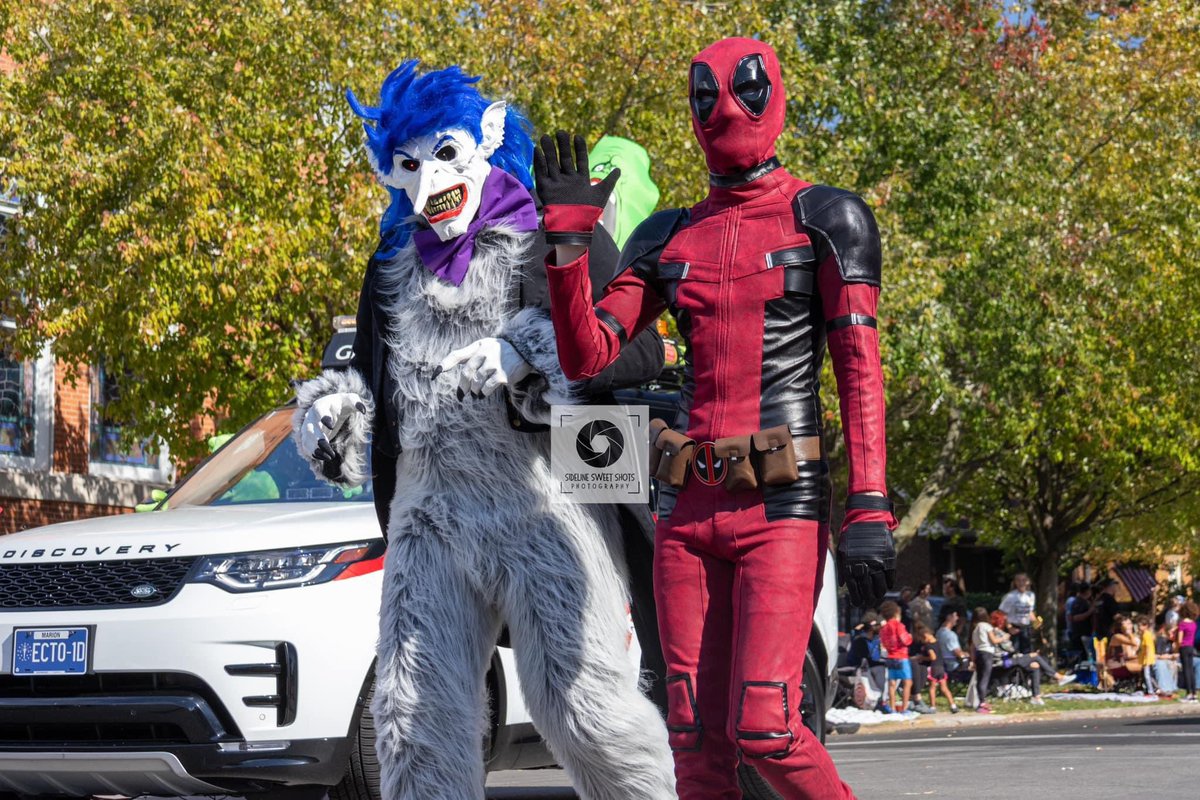 krypton_comics's tweet photo. 2024 fall foliage parade https://t.co/Y8zyasztLN