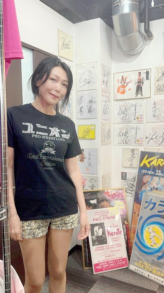 susan_union's tweet photo. トークショーの写真を色々貰ったので載せときまーす!
会場入る前から来場者皆さんのお見送りまで
ご来場下さった皆さまありがとうございました!
私楽しそう
ジュリが見に来てくれました!
ジュリありがと!
健さん、いずみ館長、石川、お疲れ様でした!
#unionpro #unionpw #ユニオンプロレス https://t.co/5WpzFMgJxI