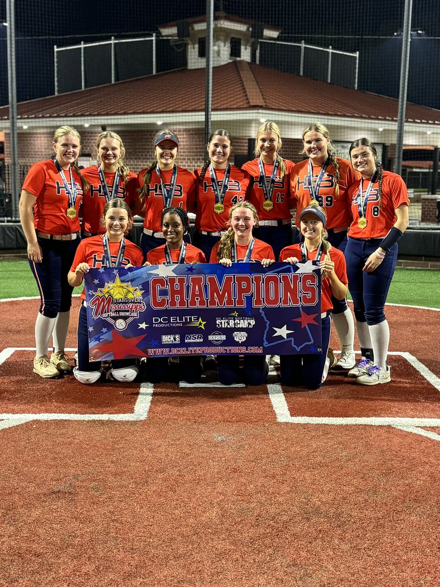 What a way to end the fall season❤️ 18u Stars Over Mississippi Champs. So thankful to have played with these girls. I loved every minute of it. I would also like to thank our wonderful coaches!! 🧡<a href="/NWCCSoftball/">Northwest Ranger Softball</a> <a href="/cbramlett18/">Coach Bramlett</a> <a href="/hsb07guin/">HSB 07 Guin</a>