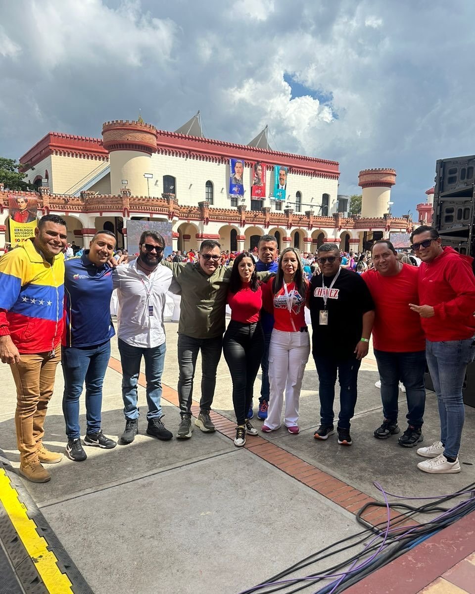 Anahis Palacios tweet media