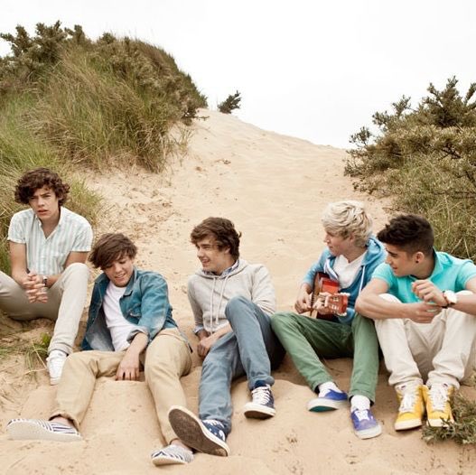Confirm1DUpdate's tweet photo. One Direction’s debut album “Up All Night” was released 13 years ago today https://t.co/Ay3CR1D9cz