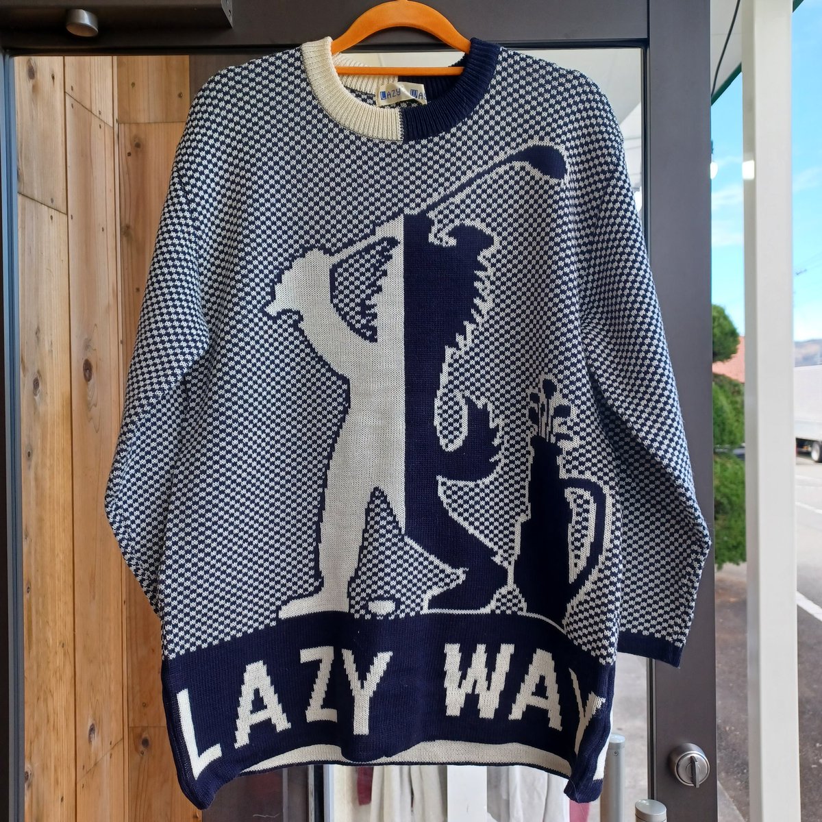 390Day's tweet photo. 【LAZY WAY】
size…L
price…¥390-
#古着屋 #山梨 #Days
#LAZYWAY #デザインセーター https://t.co/VVjJHFDaWw