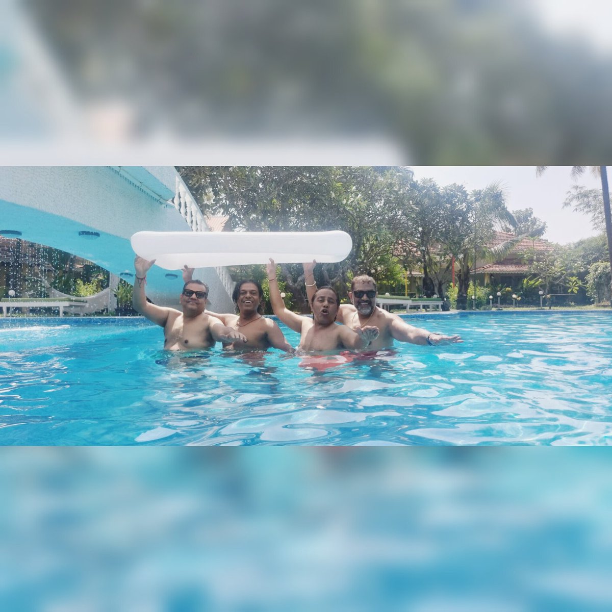 SashasHoliday's tweet photo. Unwinding in paradise at Sasha's Holiday Village – where every moment feels like a getaway 🌴

#sashasholidayvillage #relaxandunwind #holidayvibes #tropicalescape #memoriesmade
#mallakai_goa #bubble_goa #goavibes #goaexplore #goaresorts #goadiaries #goabeach https://t.co/3IEBU502Eo