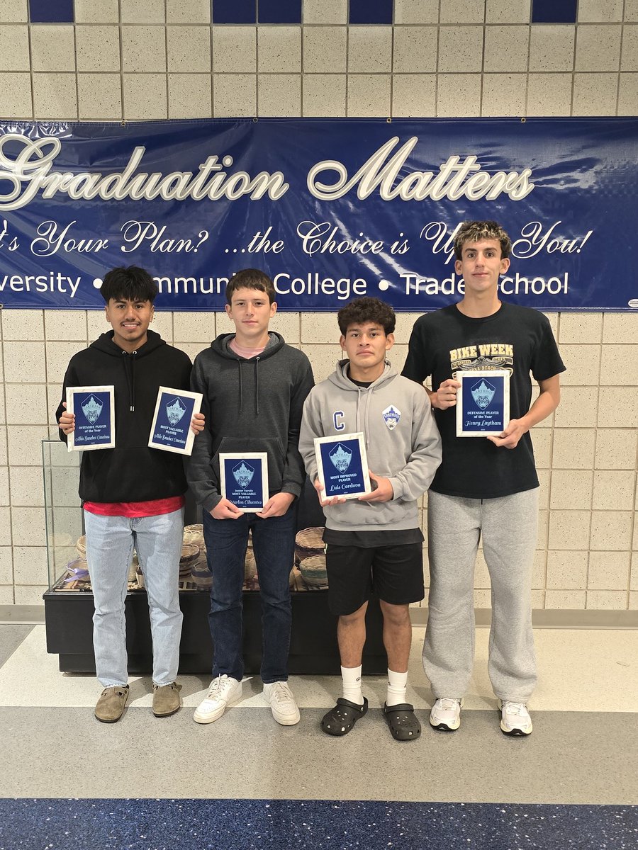 Congratulations to team award winners Aldo Sanchez Cancinos (MVP and Offensive POY), Henry Laytham (Devensive POY), Luis Cordova (Most Improved), and Marlon Cifuentes (JV MVP).