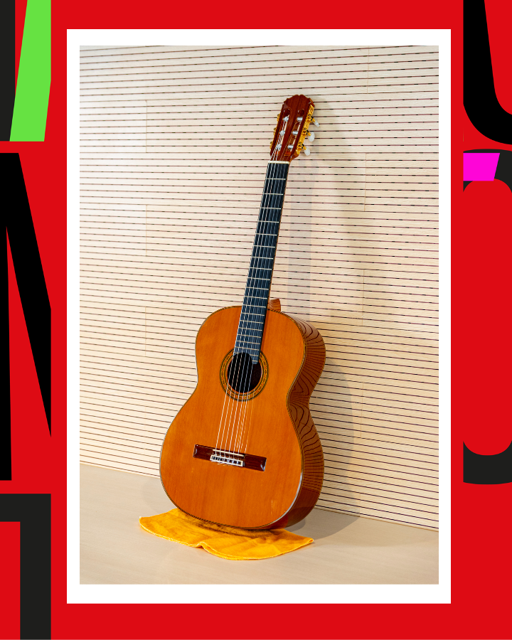 Instrumentotek's tweet photo. ¡Hechas por las manos del luthier Masaki Sakurai! De las ocho guitarras de nuestro banco de instrumentos, 5 (cinco) son Sakurai Kohno, modelo Concert-R. ✨

Conocé todas las guitarras que conforman la Instrumentoteca Toyota en https://t.co/83pMhLZ0UV https://t.co/tI9bkYkypU
