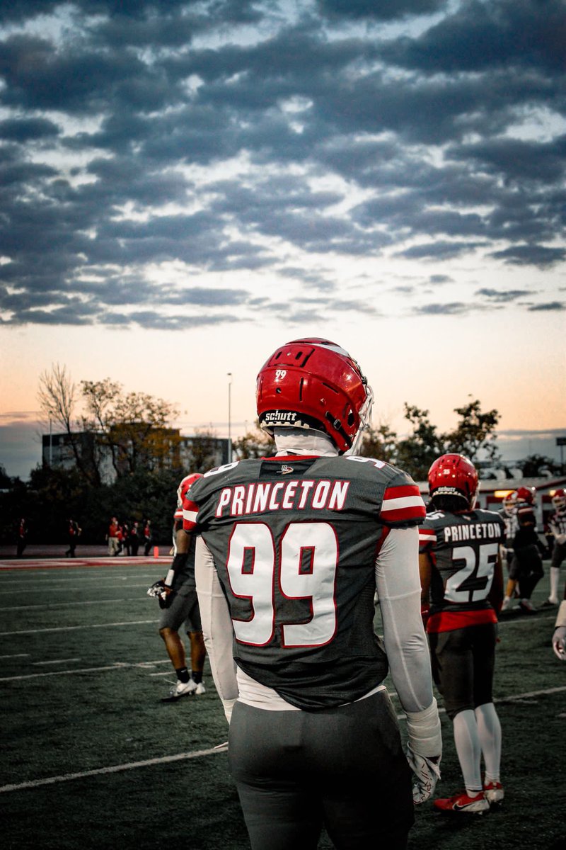 Check out my Senior Year Highlights- hudl.com/v/2QsTXe