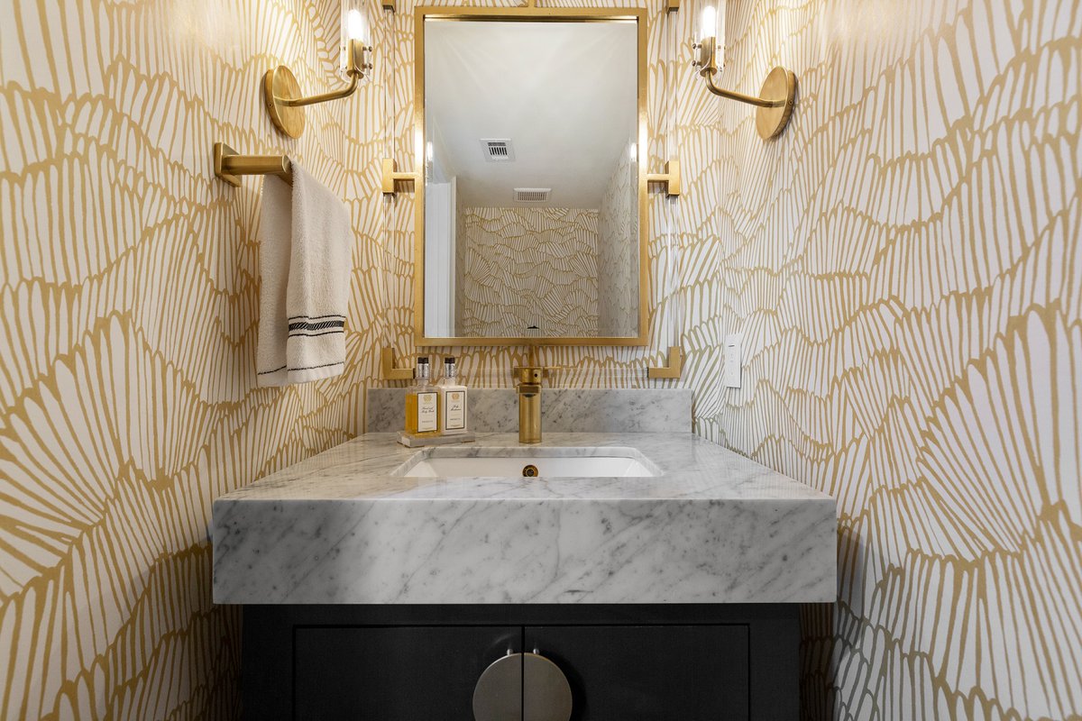 SCM DESIGN GROUP (@scmdesigngroup1) on Twitter photo 📷📷📷 From Mood Board to Reality 📷
Transforming this bathroom was an absolute dream! What started as a vision filled with inspiration, textures, and design ideas has come to life beautifully right here in The Woodlands. 📷📷📷 From Mood Board to Reality 📷
Transforming this bathroom was an absolute dream! What started as a vision filled with inspiration, textures, and design ideas has come to life beautifully right here in The Woodlands.