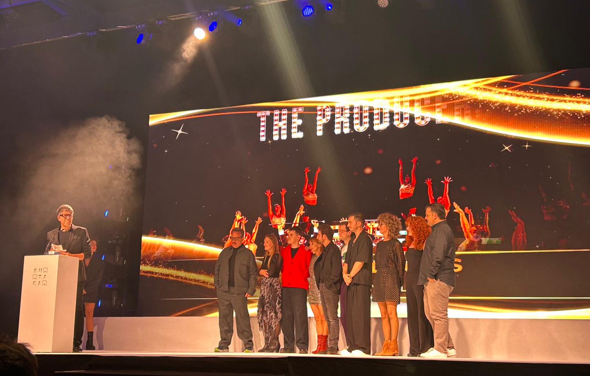 6 PREMIS BUTACA per a THE PRODUCERS, el musical més complex i gran que hem fer mai.

Els Butaca són els premis del públic i guanyar-los en el seu 30è Aniversari és encara més emocionant. 

Gràcies <a href="/AngelLlacer/">Àngel Llàcer</a> <a href="/ManuGuix/">Manu Guix</a>
<a href="/enriccambray/">Enric Cambray</a> @alonsete4444 i a tota la companyia! 🤩🎟✨️