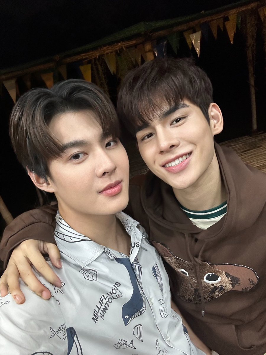 เจอกันปีหน้าคับ
#หวานใจผู้ใหญ่จอม #MySweetHeartJom​
#ppoomntp_ #Saint_sup
#ภูมที่ไม่มีสระอิ #เซ้นต์ศุภพงษ์