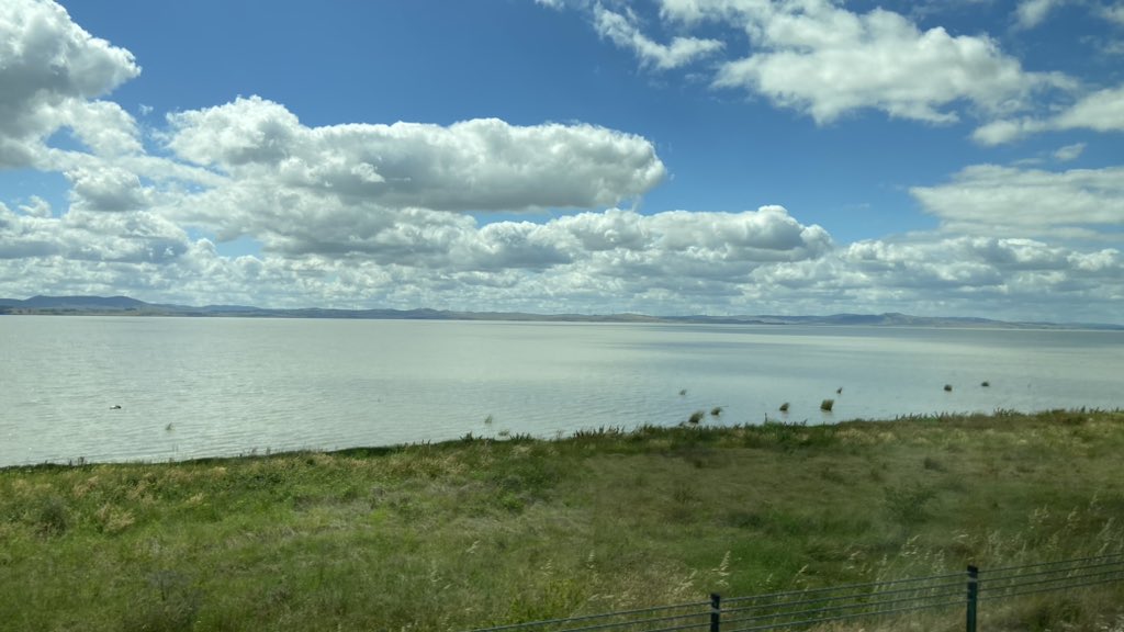 AviSakh's tweet photo. I’ve always loved this #Sydney >> #Canberra road journey. Beautiful scenery and so much of calmness.

#Nature #WorkTrips #Life https://t.co/RBlNpzYPkA