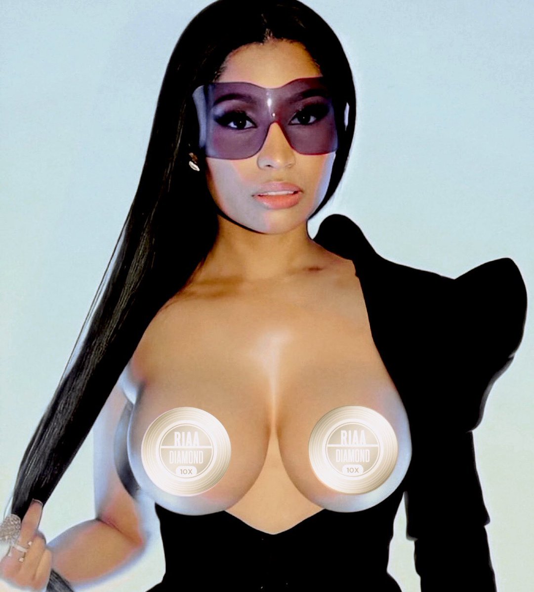 onikascrown's tweet photo. THE BARBZ ARE SO 😭 https://t.co/l5Vftr4tEy