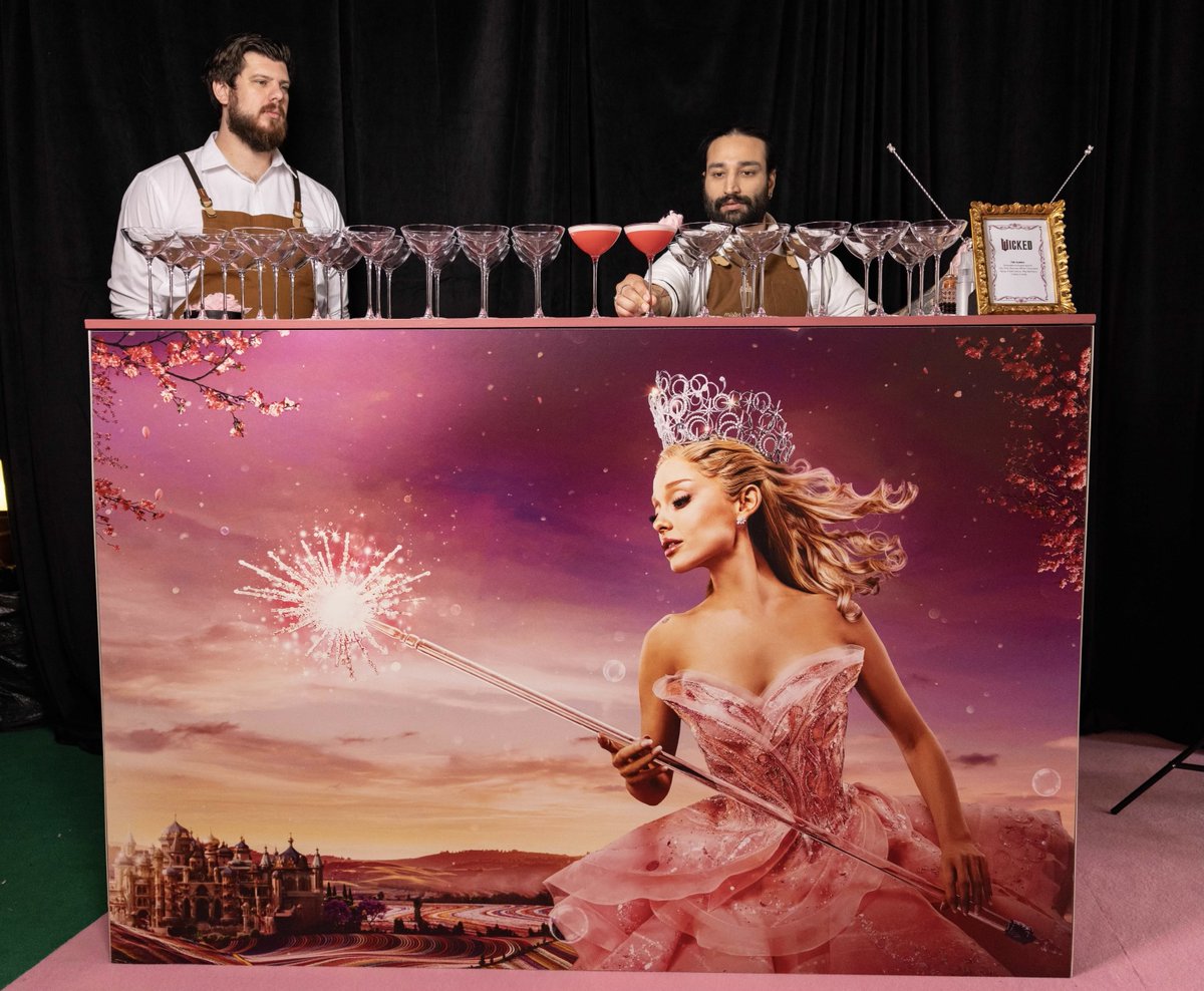 prolightsound's tweet photo. Our team brought the ✨magic✨ of Oz to life with state-of-the-art sound and lighting design, creating an unforgettable atmosphere for the premiere of Wicked 🎬🎵 

Get in touch today and LET’S TRANSFORM YOUR EVENT⁠
✉️ info@prolightandsound.com.au⁠
📞 1300 930 131⁠ https://t.co/ukTrdbe2xX