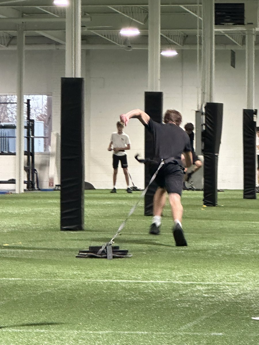 JW_Reynolds44's tweet photo. Have been and will always be a “Hunting Dog!”
Focused on discipline, commitment, accountability, doing the right things, and getting better! #intothestorm
#armorytrained #hootenandhollerin #allgasnobrakes https://t.co/Pye4p4zbyh