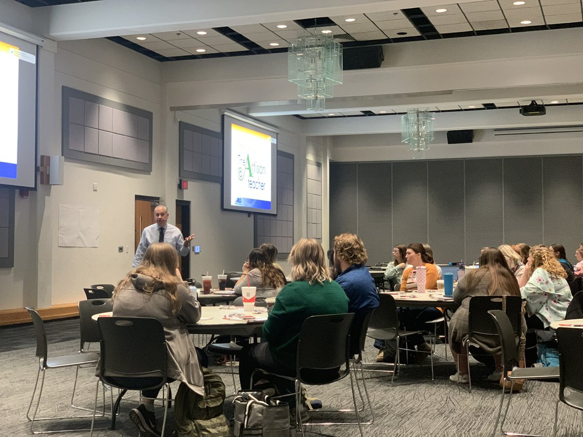 UCMoCOE's tweet photo. The COE Rural Schools Initiative and Central-RPDC hosted  Dr. Mike Rutherford’s workshop, “The Artisan Teacher” for early career rural school educators in our partner districts. It was an excellent professional development session, supporting great teaching!! #UCMTeachRed https://t.co/0VJhHiWBrD