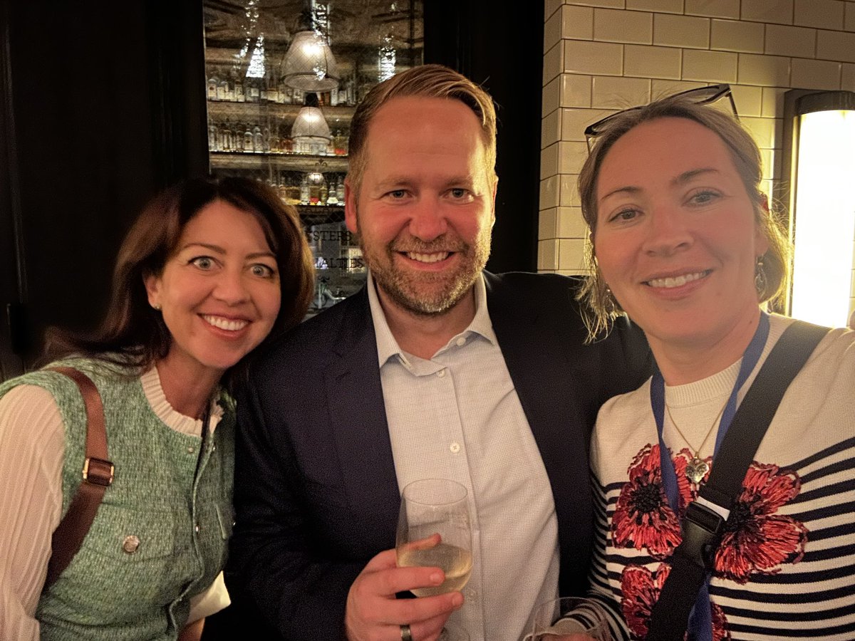 Elena MyasoedovaMD ☀️ (@myasoedovaelena) on Twitter photo #ACR24 Thanks to <a href="/TheLancetRheum/">The Lancet Rheumatology</a> for the warm reception. It was great to see everyone <a href="/ProftDr/">Dr. Fabian Proft</a> <a href="/Dr_AndreRibeiro/">André Ribeiro</a> <a href="/jeffsparks/">Jeffrey Sparks MD MMSc</a> @SattuiSEMD <a href="/EBRheum/">Mike Putman</a> #ElizabethVolkmann #ACR24 Thanks to <a href="/TheLancetRheum/">The Lancet Rheumatology</a> for the warm reception. It was great to see everyone <a href="/ProftDr/">Dr. Fabian Proft</a> <a href="/Dr_AndreRibeiro/">André Ribeiro</a> <a href="/jeffsparks/">Jeffrey Sparks MD MMSc</a> @SattuiSEMD <a href="/EBRheum/">Mike Putman</a> #ElizabethVolkmann