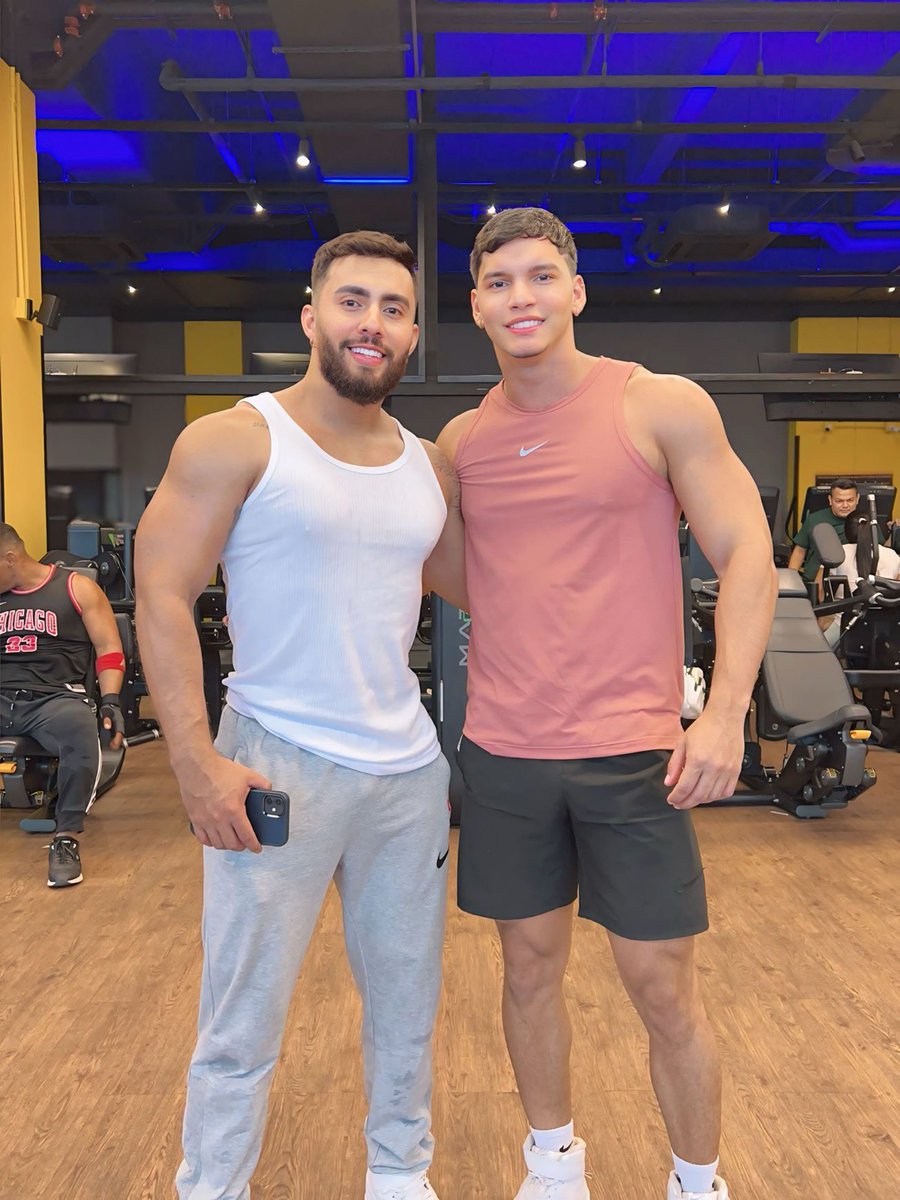 pipedelarans's tweet image. Hermano❤️