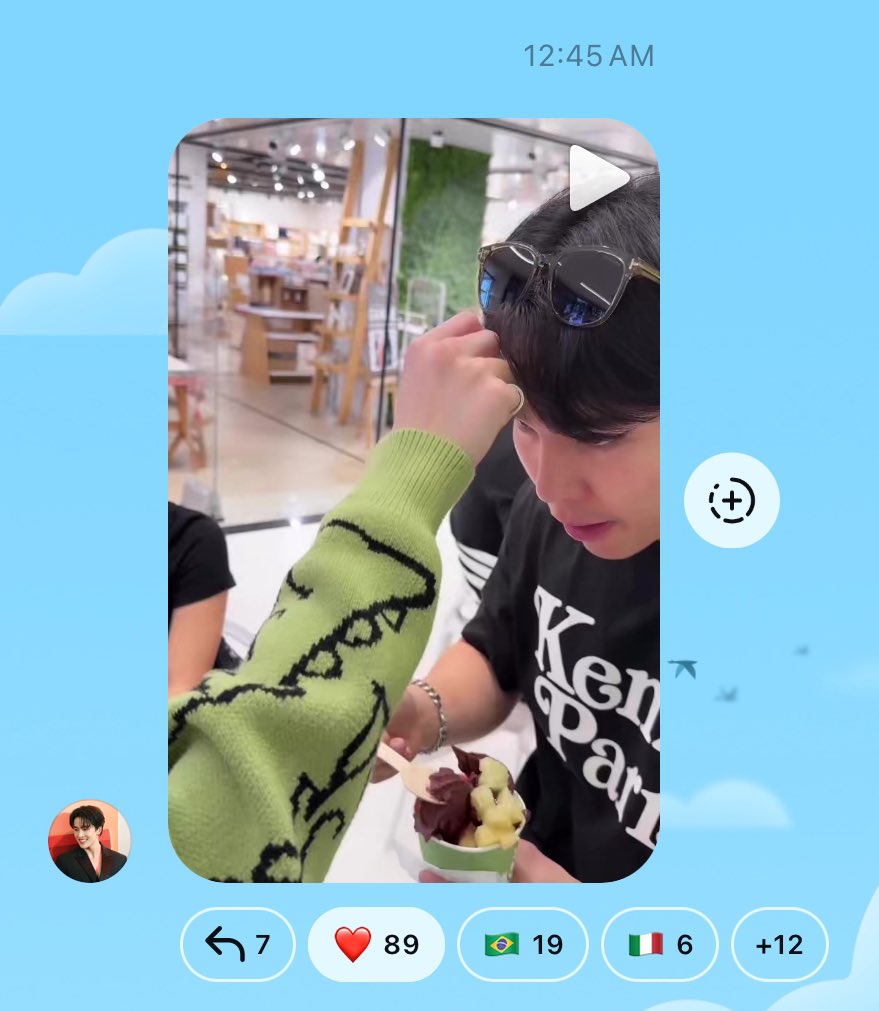 NatasittPH's tweet photo. ꕀ 11192024 | 🍼 𝐁𝐫𝐨𝐚𝐝𝐜𝐚𝐬𝐭 𝐂𝐡𝐚𝐧𝐧𝐞𝐥 𝑼𝒑𝒅𝒂𝒕𝒆
➼ #GGTalk
“Is there something on P’Max’s hair?” 🤨
⸝⸝⸝
˚⋆𐙚 @natasittttt #ขวดนมของเบบี้ณฐ
#natasitt #ฮาร์ทดิสของแม้กณฐ ⊹₊⋆⪩ ⪨ https://t.co/fPPXvjM05B