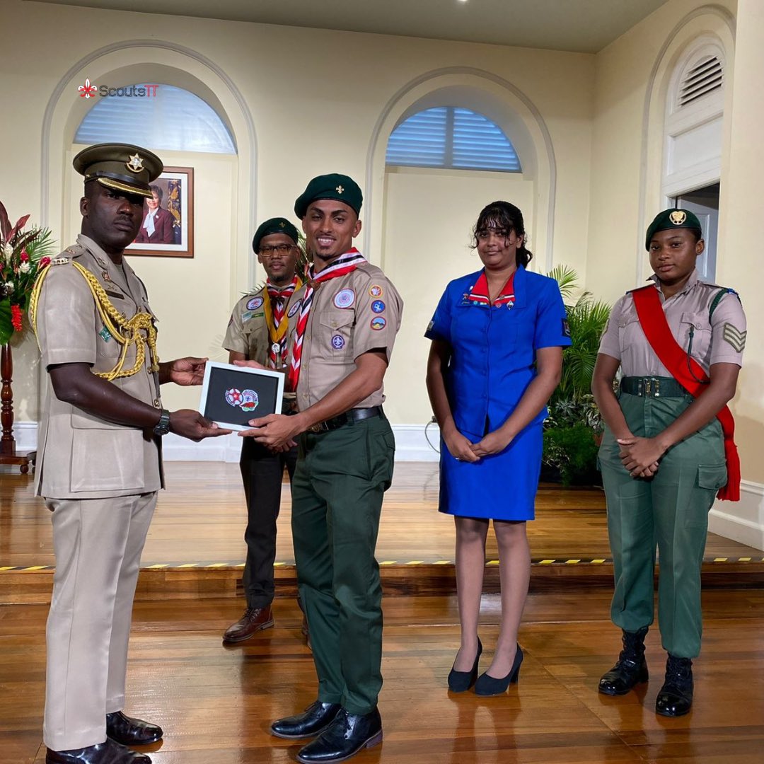 ScoutsTT's tweet photo. Presented Republic & Independence badges to the Chief Scout’s Aide-de-Camp with the Guides & Cadets supporting us. Together, we’re building a brighter future for youth through leadership & service. #ScoutsTT #GoScouting #GuidesTT #CadetsTT #YouthLeadership https://t.co/SI9QABFl4g