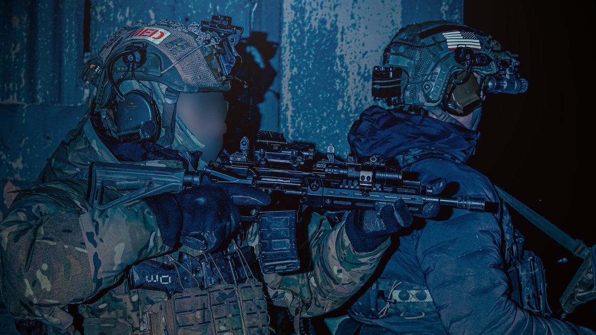 Remnantize's tweet photo. Chilean SOF and Green Berets CRF https://t.co/LgCVSNGkrw