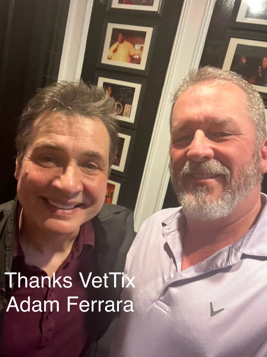 JermJoh's tweet photo. @AdamFerraraPod great show last night in Addison. LaCheeserie. Thanks for the Pic. https://t.co/TezHXcNZ8n