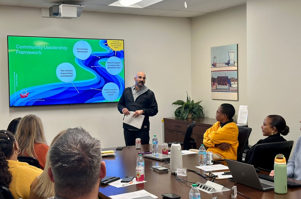 Sacramento Region Community Foundation tweet media