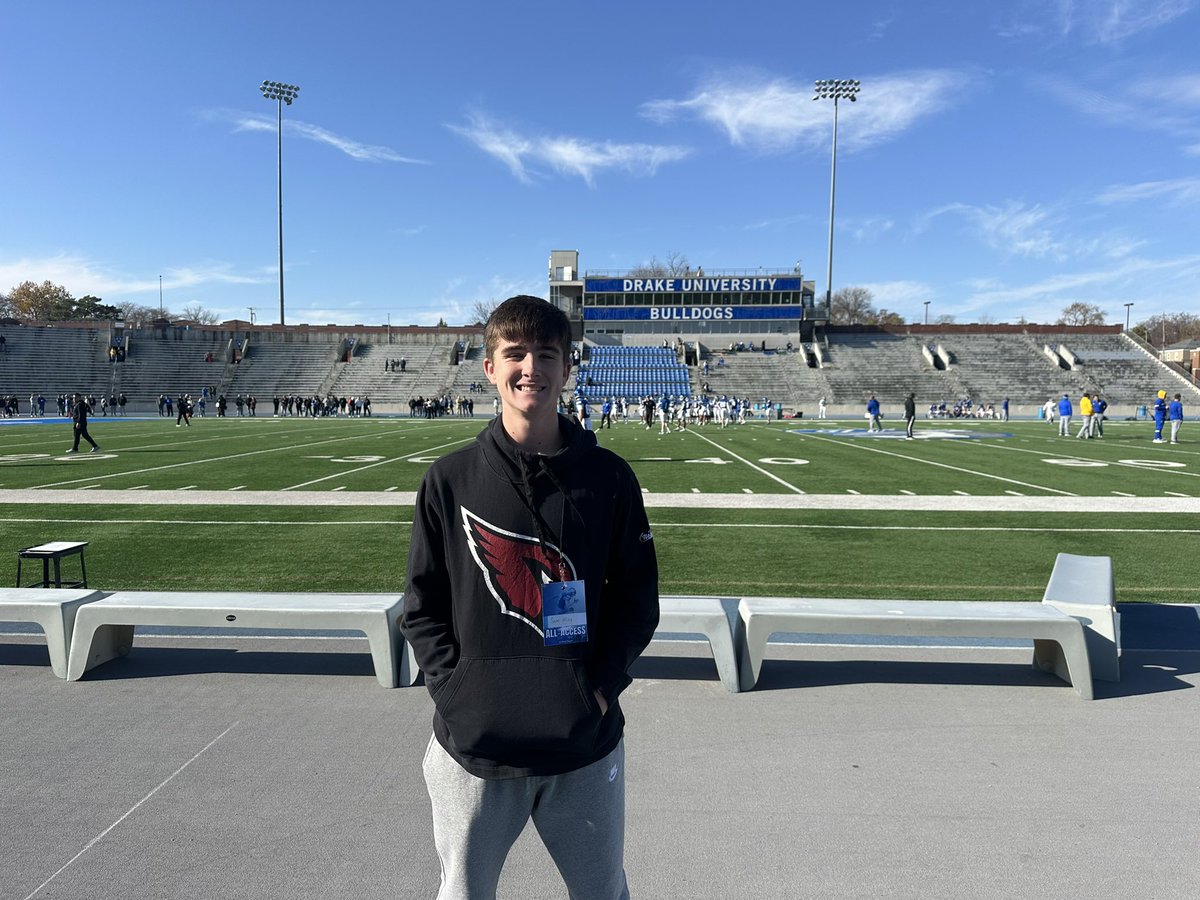 Sam Kline (@samwkline) on Twitter photo Appreciated the Junior Day/Game day invite <a href="/coachcjnuss/">Christian Nussbaum</a>. It was great to see behind the scenes of <a href="/DrakeBulldogsFB/">Drake Football</a>. <a href="/TheChrisRubio/">Rubio Long Snapping®</a> <a href="/Connerhanafan82/">Conner Hanafan</a> #longsnapper #longsnapping #specialteams Appreciated the Junior Day/Game day invite <a href="/coachcjnuss/">Christian Nussbaum</a>. It was great to see behind the scenes of <a href="/DrakeBulldogsFB/">Drake Football</a>. <a href="/TheChrisRubio/">Rubio Long Snapping®</a> <a href="/Connerhanafan82/">Conner Hanafan</a> #longsnapper #longsnapping #specialteams