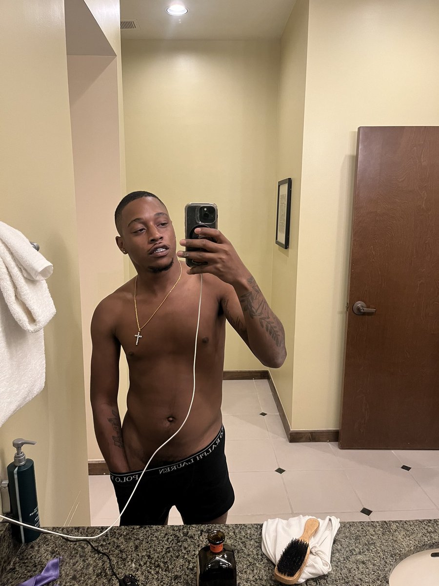 GhettoCowboy 🤠 tweet media