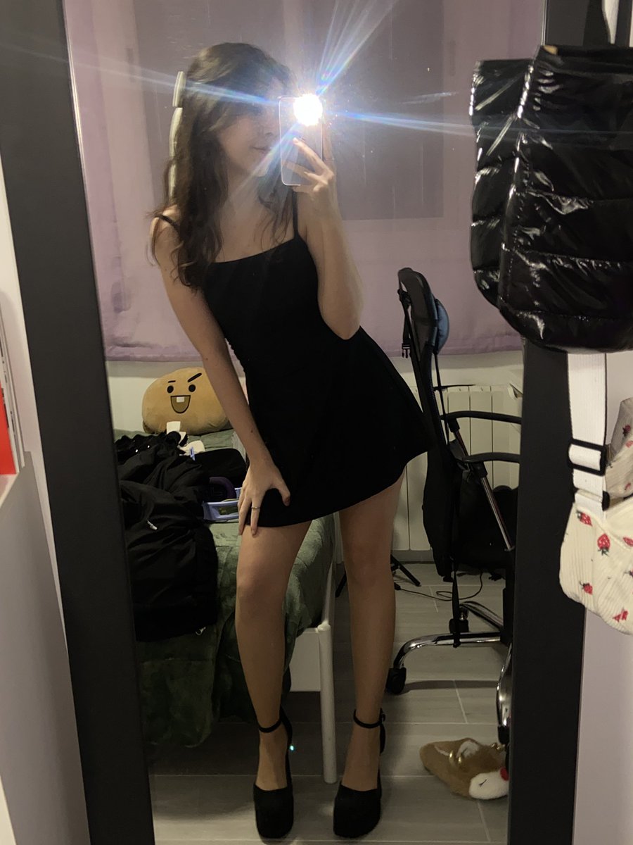 Marina 𑁍ࠬܓ tweet media