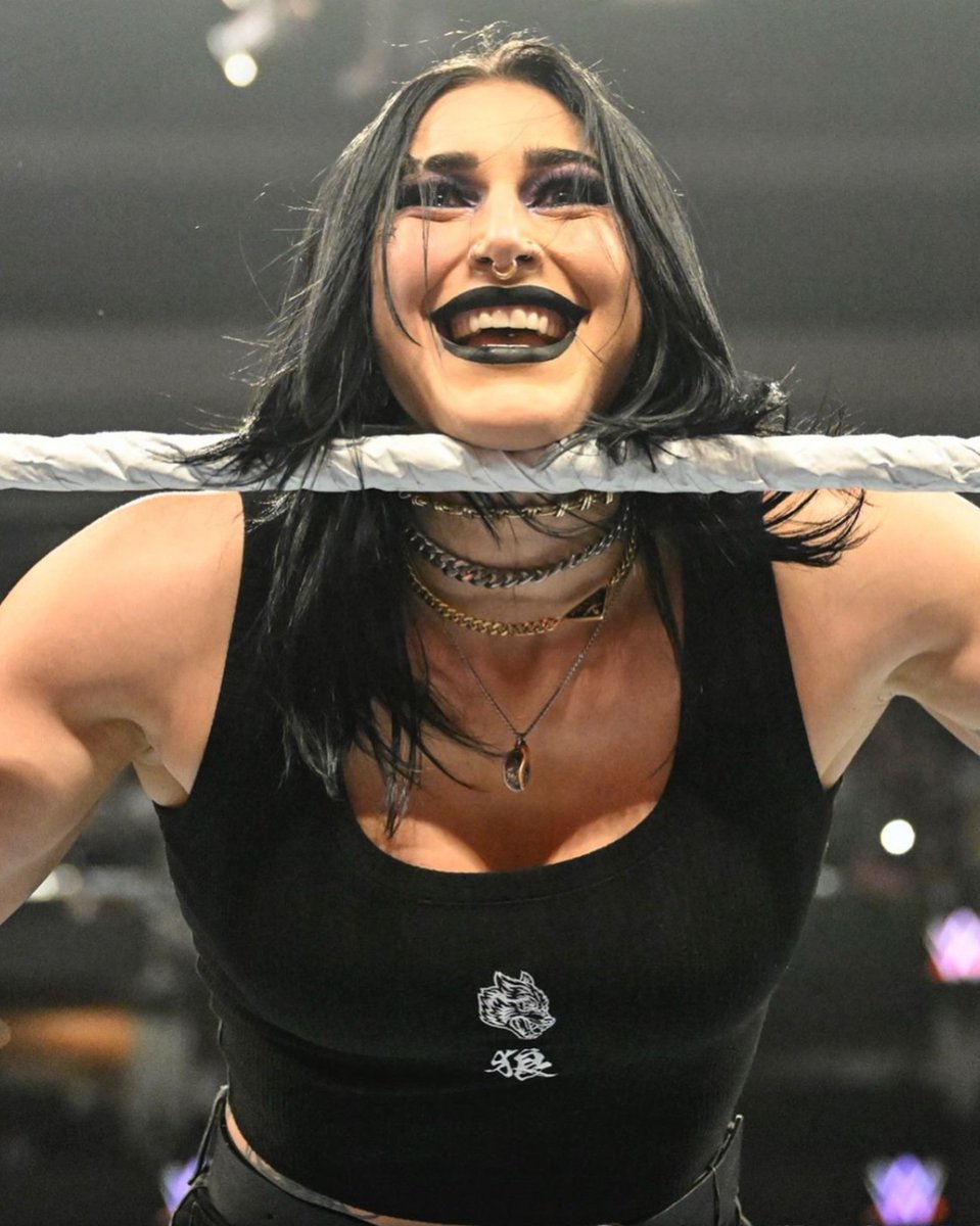 Rhea Ripley has returned to Raw 🔥

“War Games!”