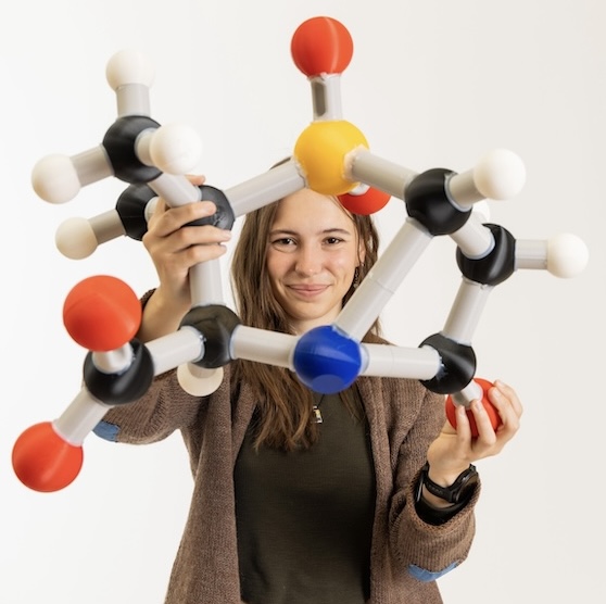 Burn Your Draft (@burnyourdraft) on Twitter photo Solid state chemistry! A novel form of an antibiotic! Snake poop! And more! Listen to our interview with Josie Bicknell '24 now.
on.soundcloud.com/eqPPbeTZmCzxst…
<a href="/Reed_College_/">Reed College</a> <a href="/reed_alumni/">Reed Alumni</a> #beyondreed Solid state chemistry! A novel form of an antibiotic! Snake poop! And more! Listen to our interview with Josie Bicknell '24 now.
on.soundcloud.com/eqPPbeTZmCzxst…
<a href="/Reed_College_/">Reed College</a> <a href="/reed_alumni/">Reed Alumni</a> #beyondreed