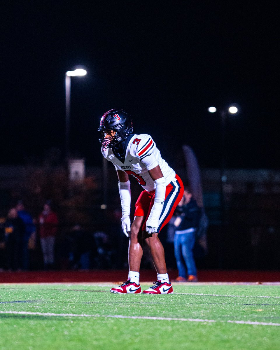 Junior Season Highlights!!
Got injured week 1, Came back week 9 and bounced back.
- 4 games played
- 35 tackles(26 solo)🔥
- 1 int 🔥
- District Champ🔥
- Hard Hitter🔥
- 6’0 185

hudl.com/video/3/177853…
