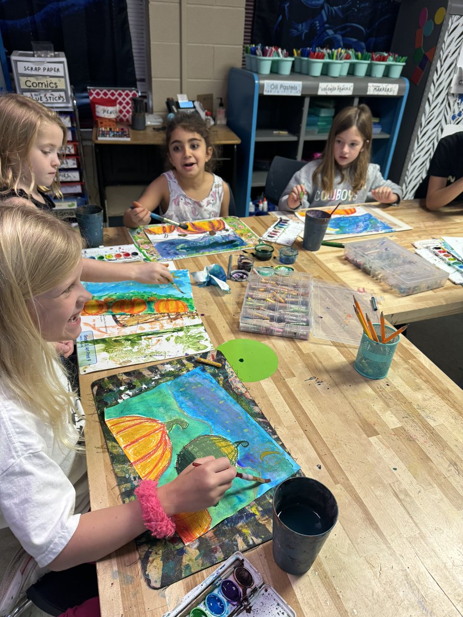 CESartWeaver's tweet photo. Our 2nd grade pumpkin patches are absolutely perfect! https://t.co/HLt9AJ8nBa