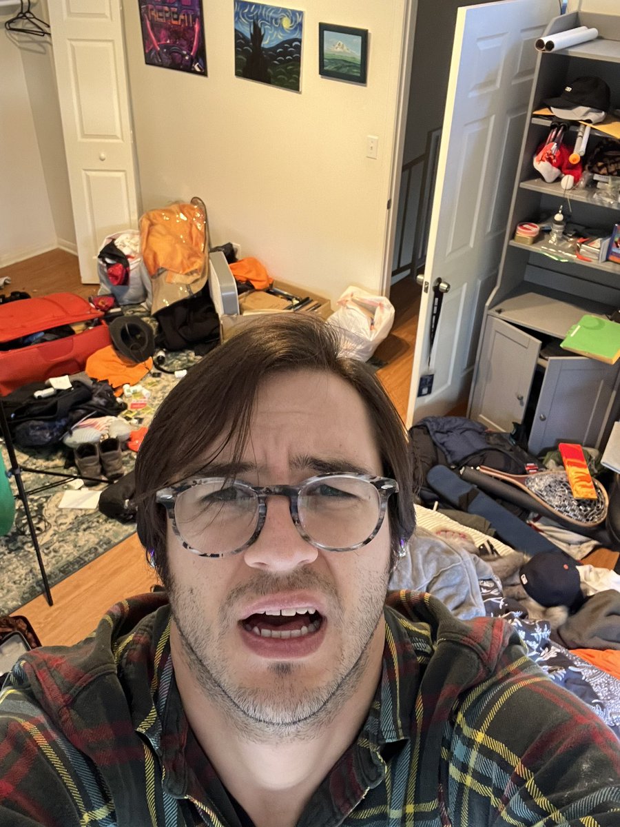 AmericanoBruce's tweet photo. This is what I look like with 31 days remaining before I love out. This is “in-progress” mess. My sanity hangs on by a thread. https://t.co/3bq6wCkrXB